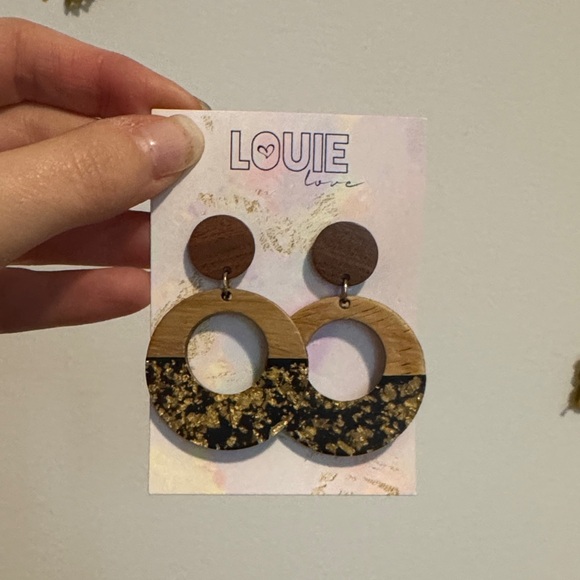 louie love Jewelry - Wooden and Gold Flake Earrings